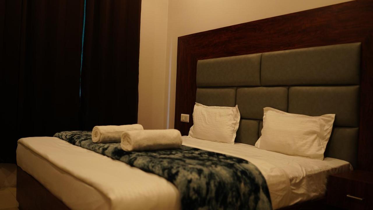 World Residences Srīnagar Exterior foto